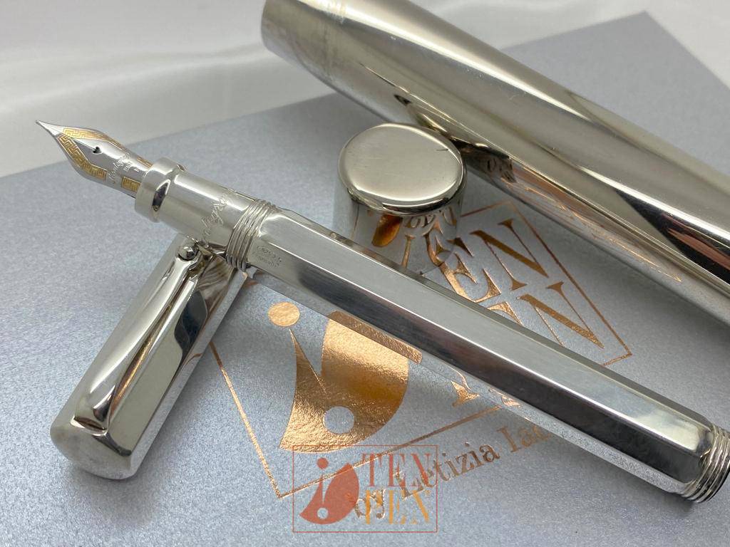 MONTEGRAPPA REMINISCENCE - STANDARD SIZE- SMOOTH SILVER | Tenpen